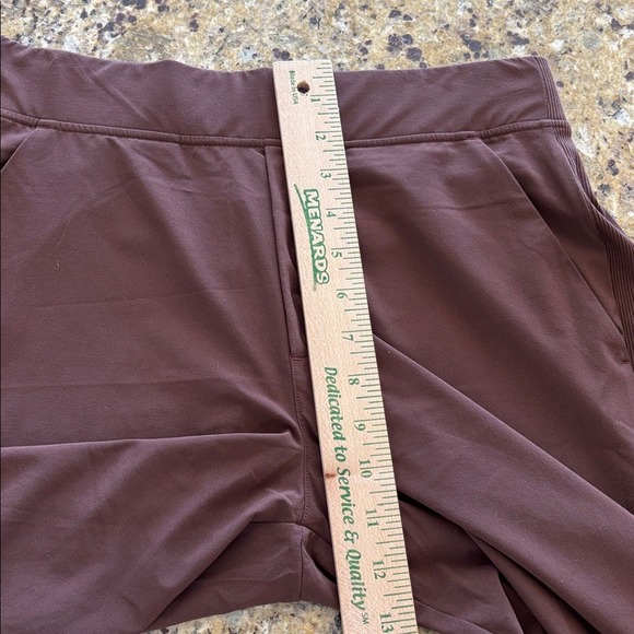 Athleta Brooklyn Ankle Pants Brown size 6 Tall 31" inseam - Picture 8 of 8